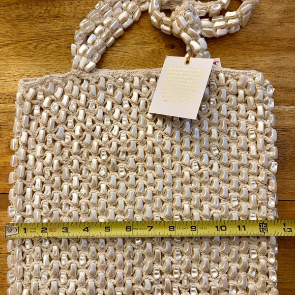 Viral Cream Knit Crochet/ Pearl Beaded Tote Bag NWT - Picture 8 of 12